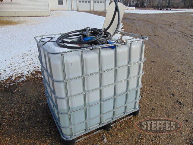 Poly Def tank with 12v pump